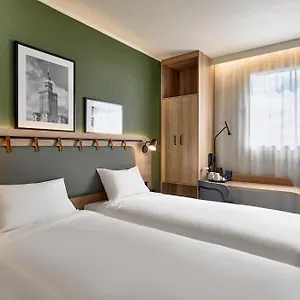 Campanile / Hotel Kraków